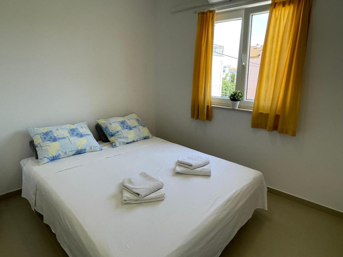 Apartmani Jasminka Vodice Extérieur photo